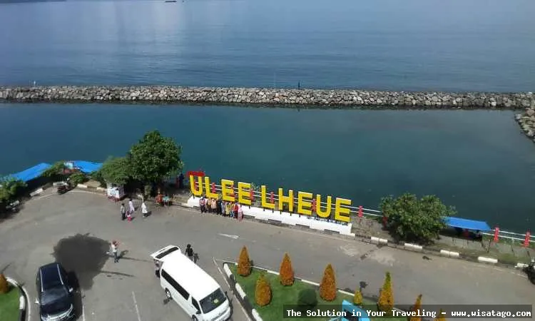 Pantai Ulee Lheue, pemandangan indah memukau