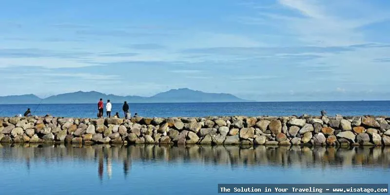 Pantai Ulee Lheue, pemandangan tepi laut