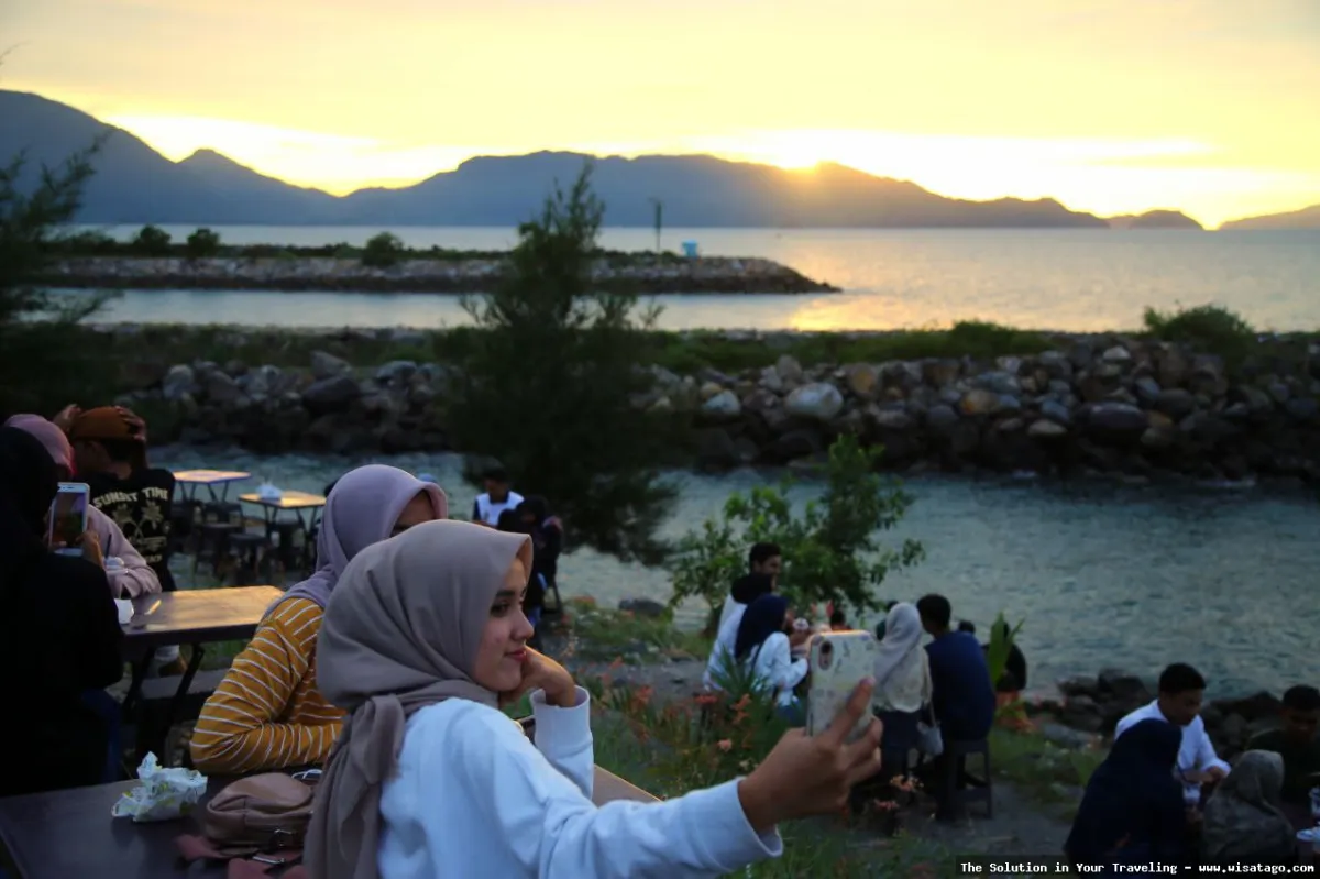Pantai Ulee Lheue, pemandangan indah memukau