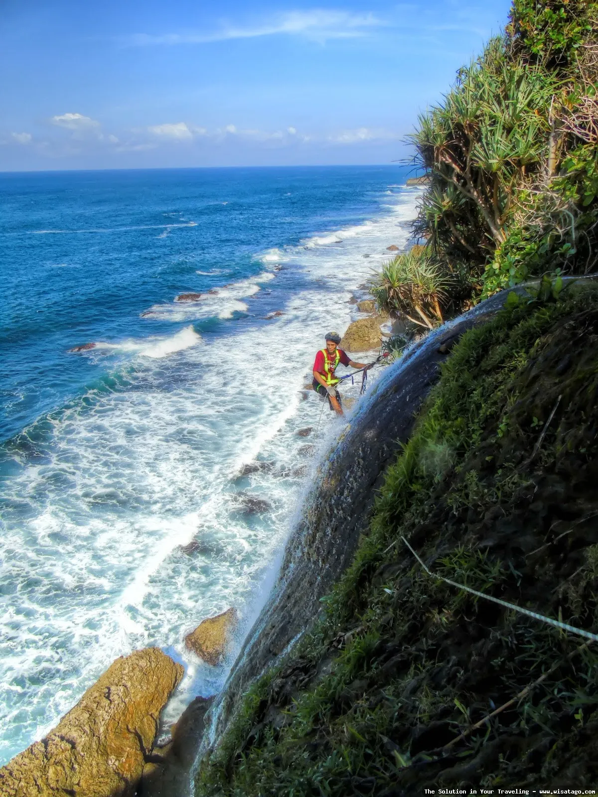 Pantai Umbul Waru, pemandangan tepi laut