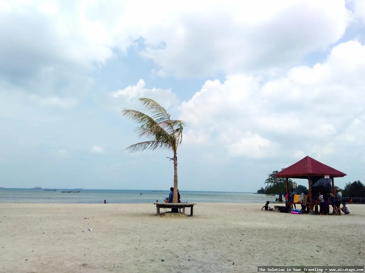 Pantai Viovio, keindahan alam memukau
