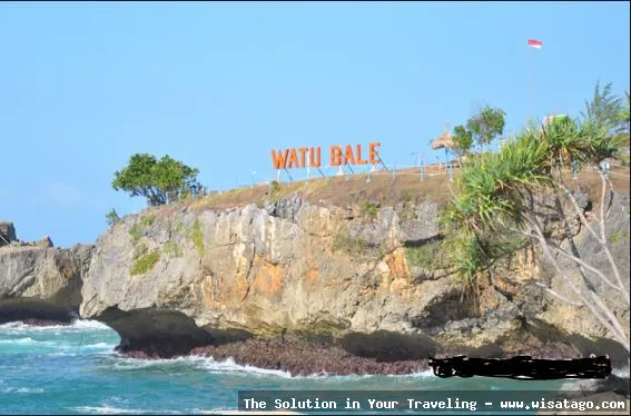 Pantai Watu Bale, pemandangan menakjubkan