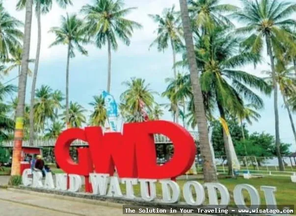 Pantai Watu Dodol, pesona alam Banyuwangi