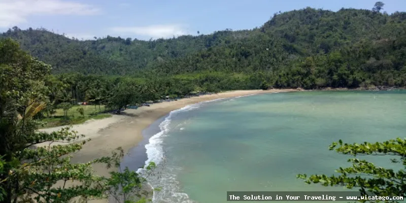 Pantai Wedi Awu yang menawan.
