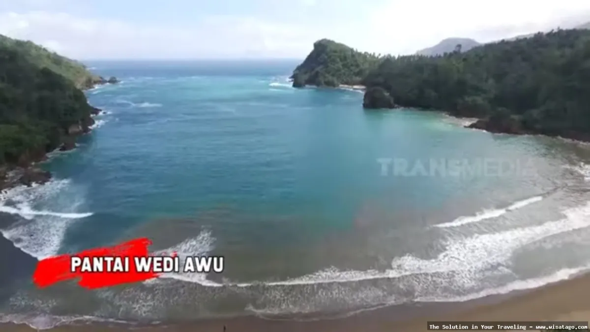 Pantai Wedi Awu yang menawan.