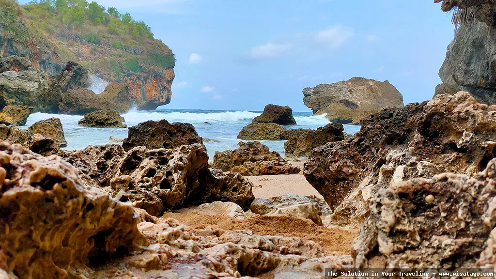 Pantai Wohkudu, pesona tersembunyi Yogyakarta