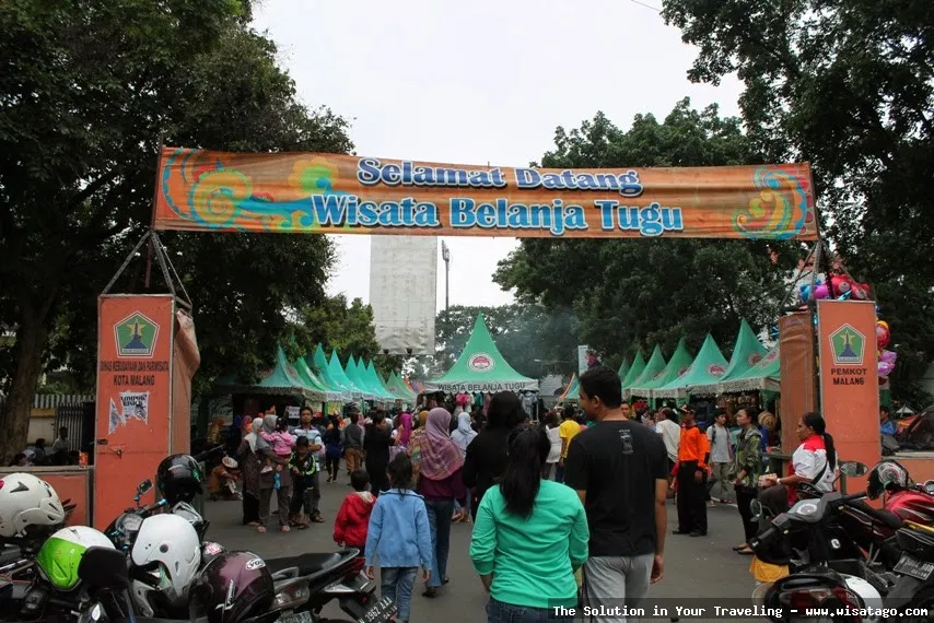 Pasar Minggu Semeru yang ramai pengunjung
