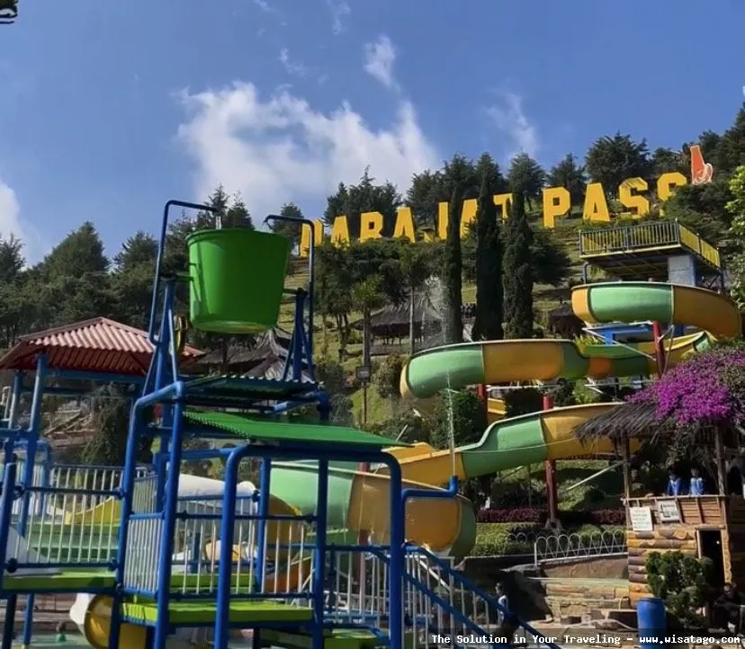 Pemandian Air Panas Darajat Garut alami