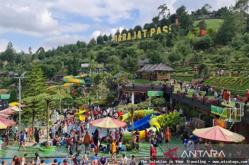 Pemandian Air Panas Darajat Garut alami
