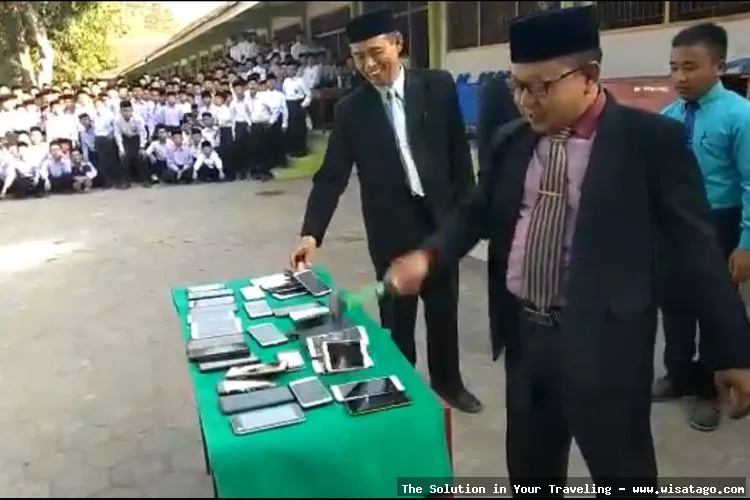 Pondok HP solusi perbaikan ponsel Anda