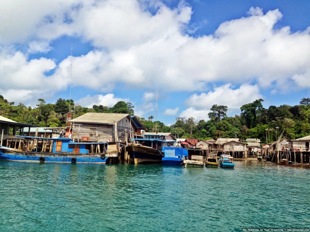 Pulau Abang: Tips, Harga Tiket, Kuliner, Lokasi, Fasilitas dan Spot Pulau Abang: Tips, Harga Tiket, Kuliner, Lokasi, Fasilitas dan Spot