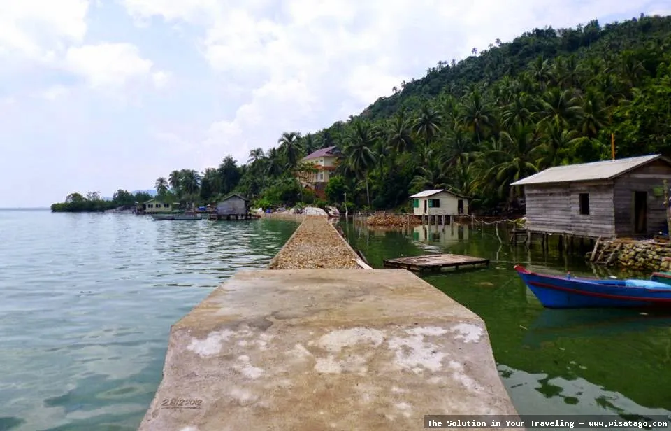 Pulau Batu Belah: Tips, Harga Tiket, Kuliner, Lokasi, Fasilitas dan Spot Pulau Batu Belah: Tips, Harga Tiket, Kuliner, Lokasi, Fasilitas dan Spot