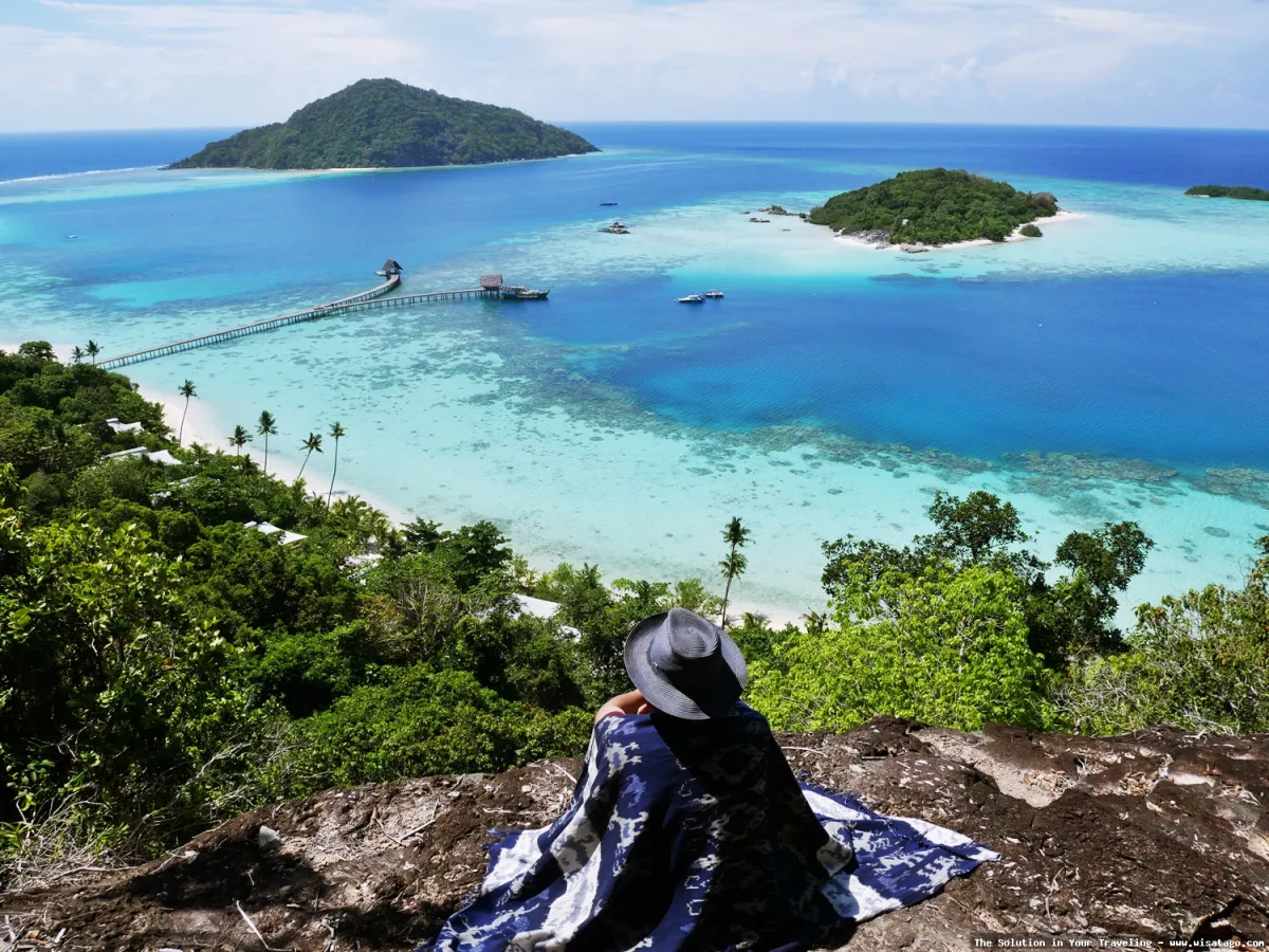 Pulau Bawah: Tips, Harga Tiket, Kuliner, Lokasi, Fasilitas dan Spot
