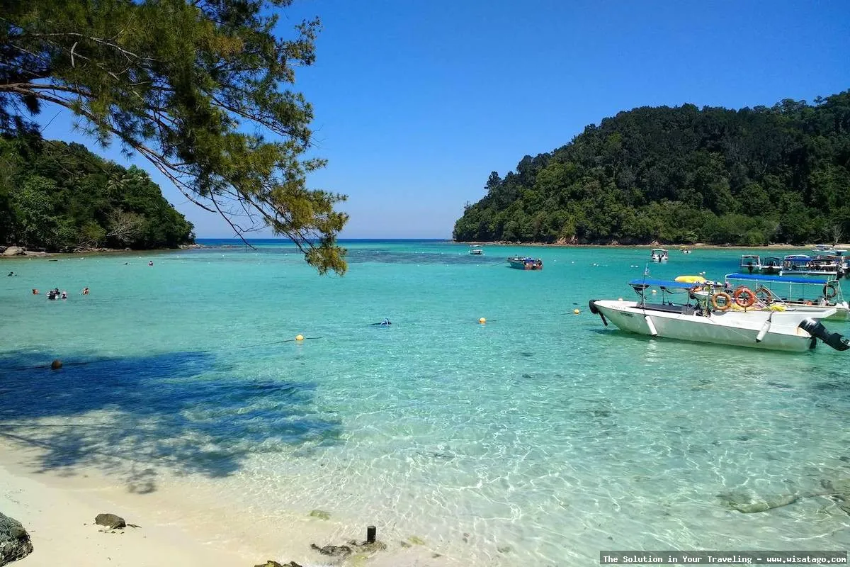 Pulau Belanding, surga tersembunyi Bangka.