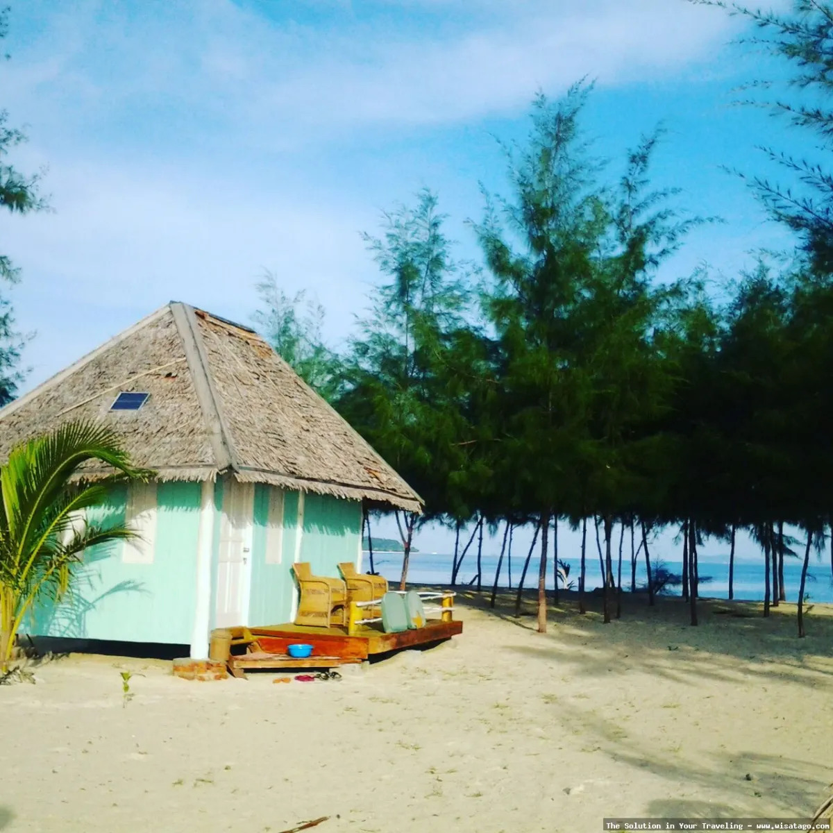 Pulau Beralas Pasir, surga tersembunyi.