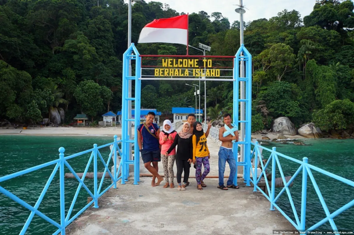 Pulau Berhala, keindahan alam Indonesia.
