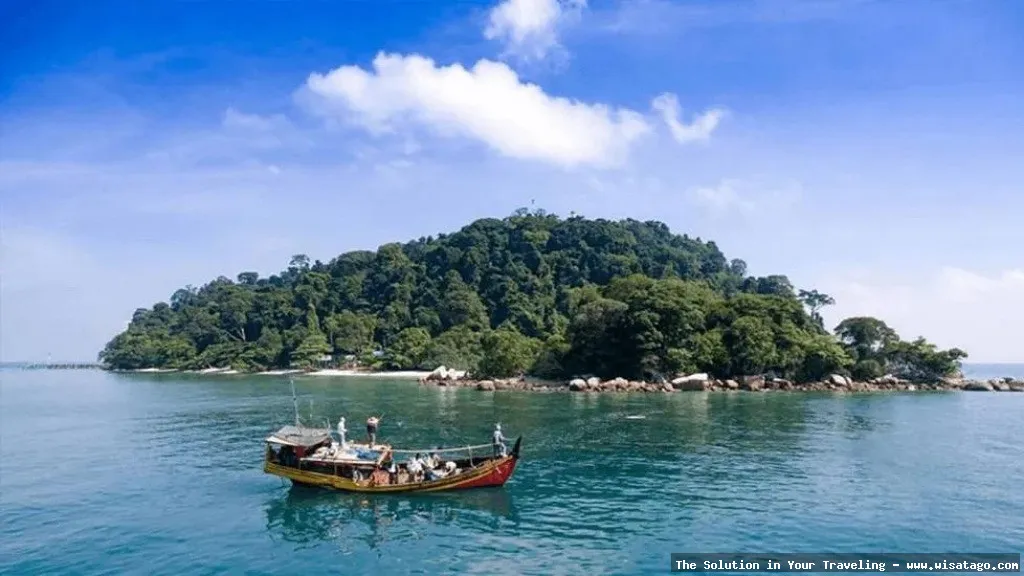 Pulau Berhala, keindahan alam memukau