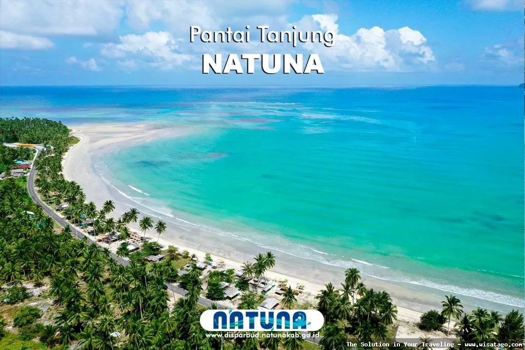 Pulau Bunguran, keindahan alam memukau