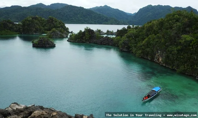 Pulau Labengki, surga tersembunyi Sulawesi