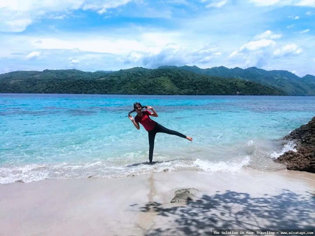 Pulau Lampu: keindahan alam memukau
