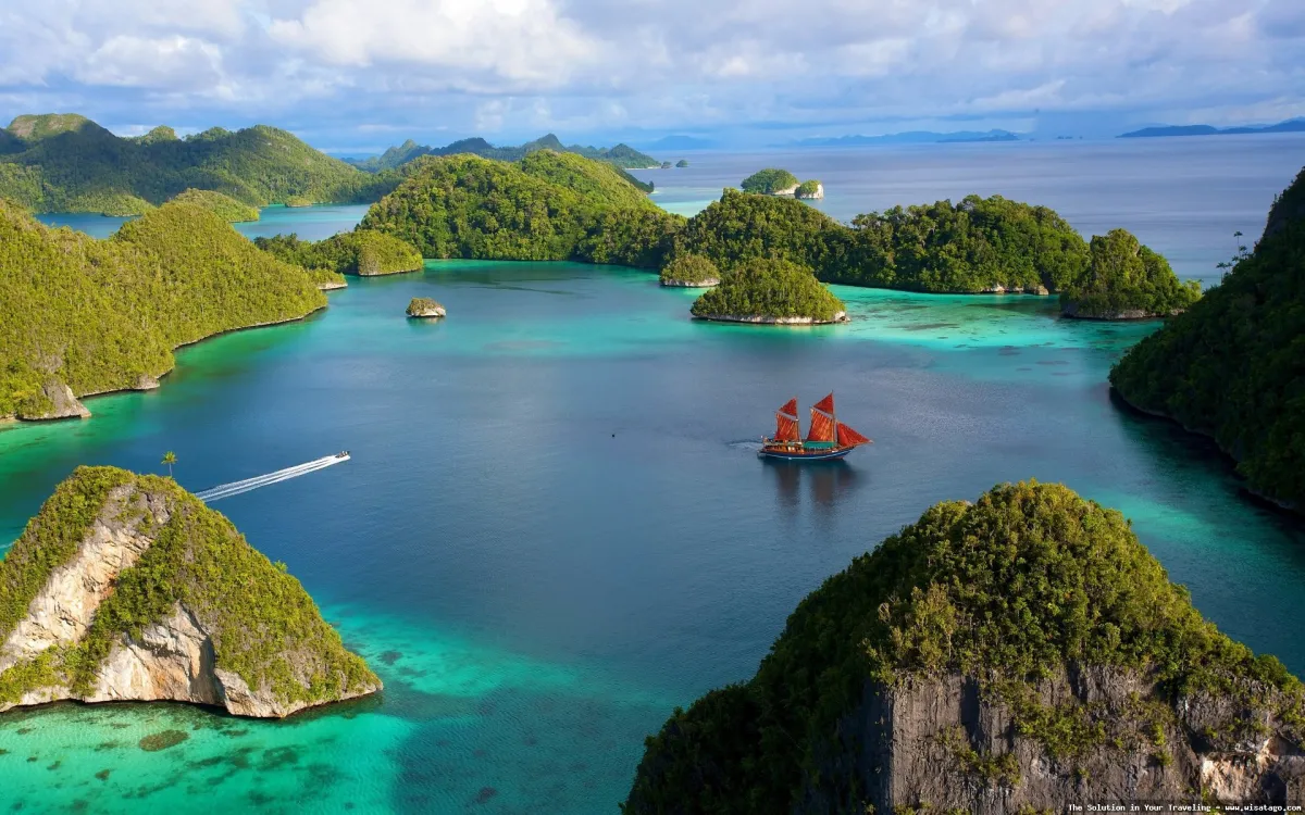 Pulau Laut: Keindahan alam memukau