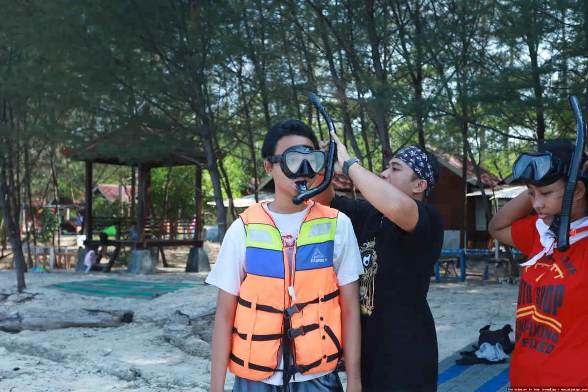 Pulau Panjang, surga tropis tersembunyi
