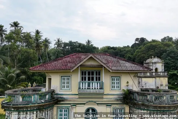 Pulau Penyengat Kepulauan Riau yang bersejarah