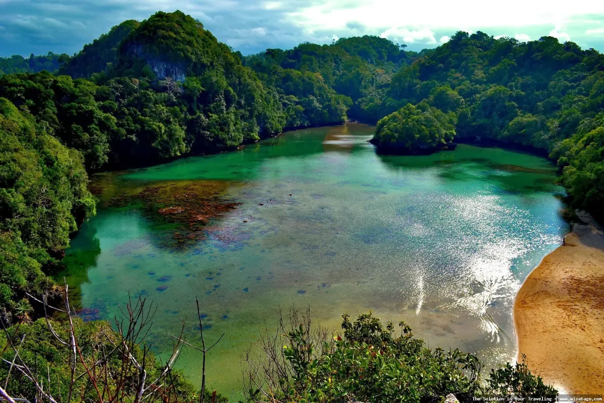 Pulau Sempu, surga tersembunyi Indonesia