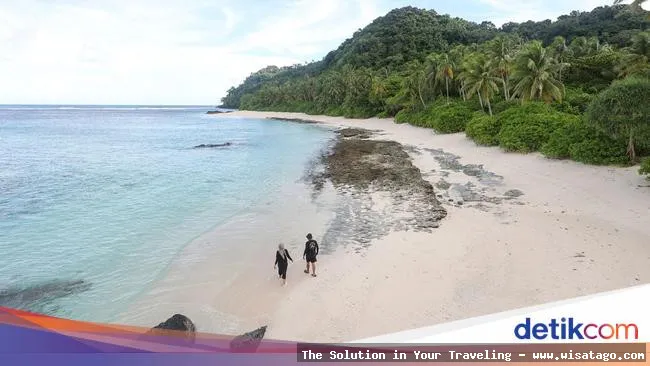 Pulau Senoa, keindahan alami memukau