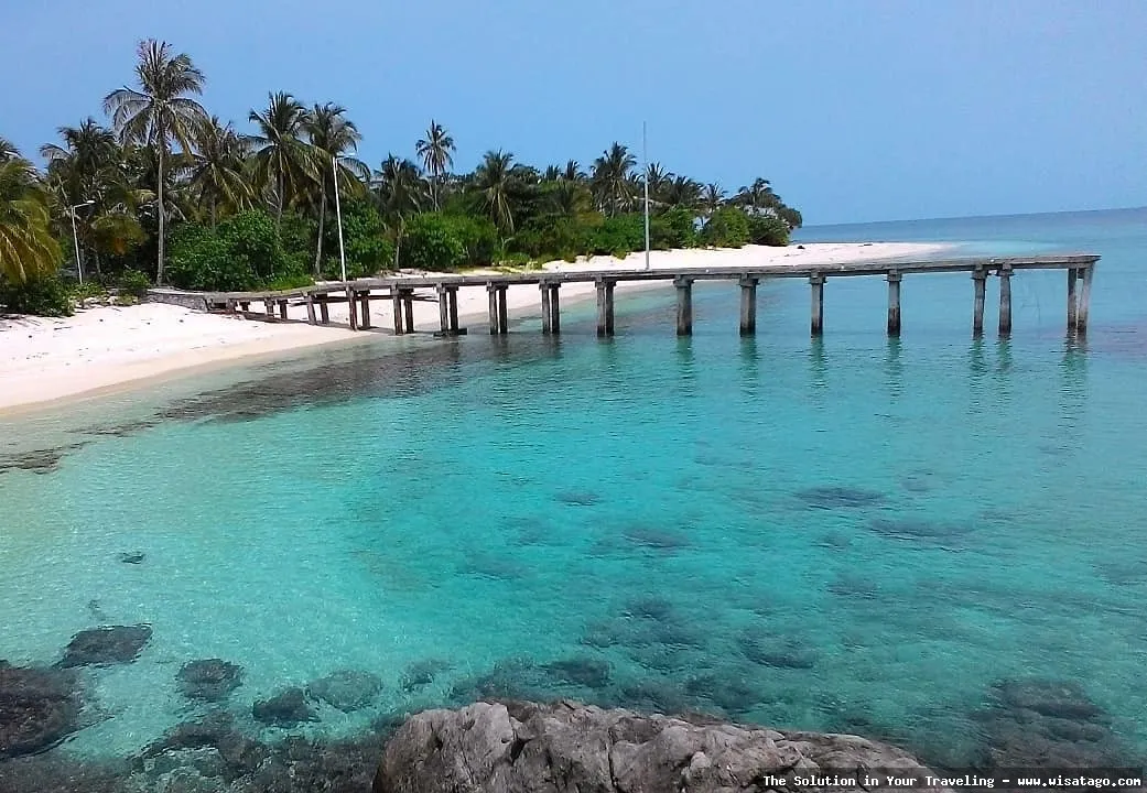 Pulau Senoa, keindahan alam memukau