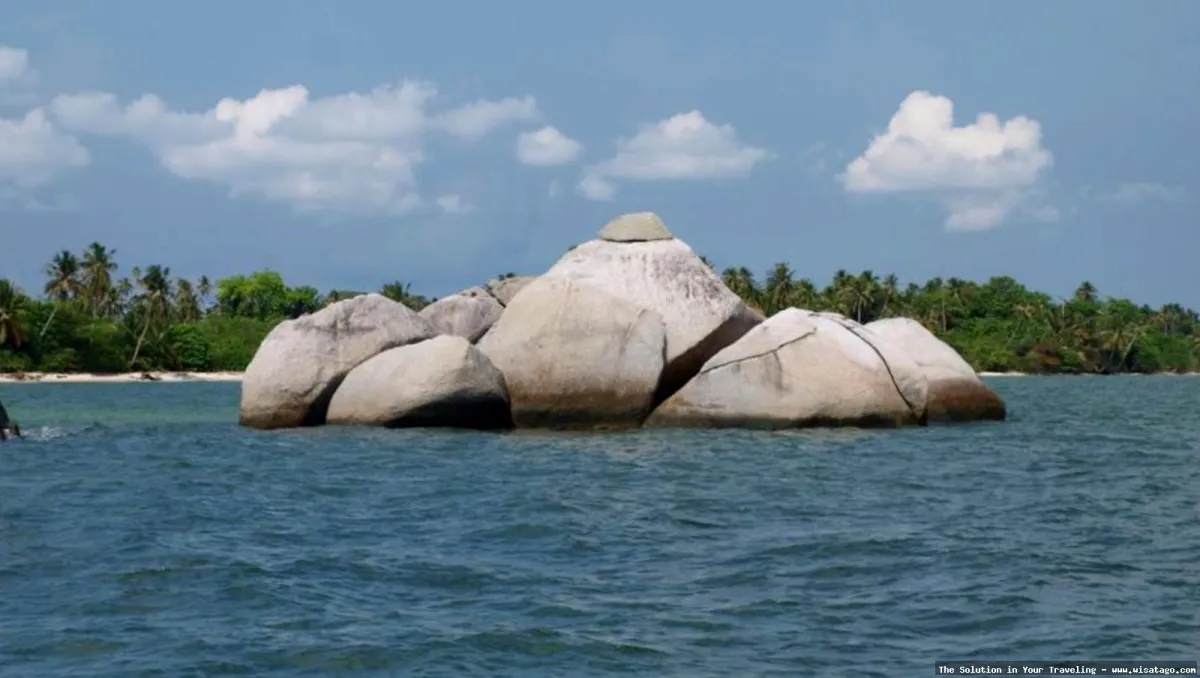 Pulau Serak: Tips, Harga Tiket, Kuliner, Lokasi, Fasilitas dan Spot Pulau Serak: Tips, Harga Tiket, Kuliner, Lokasi, Fasilitas dan Spot