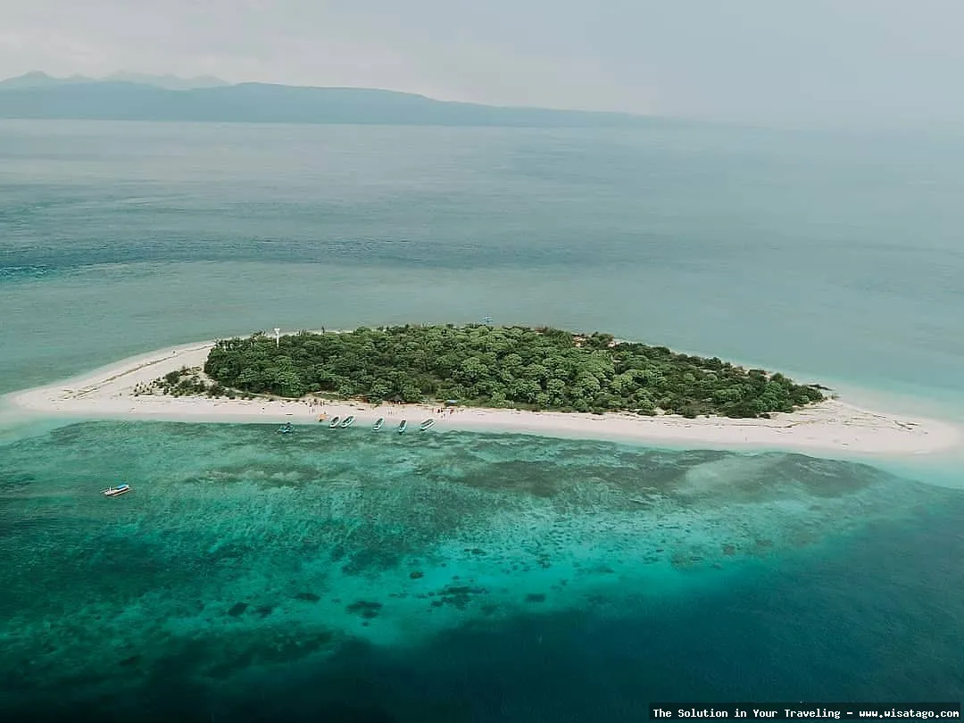 Pulau Tabuhan, surga peselancar dunia