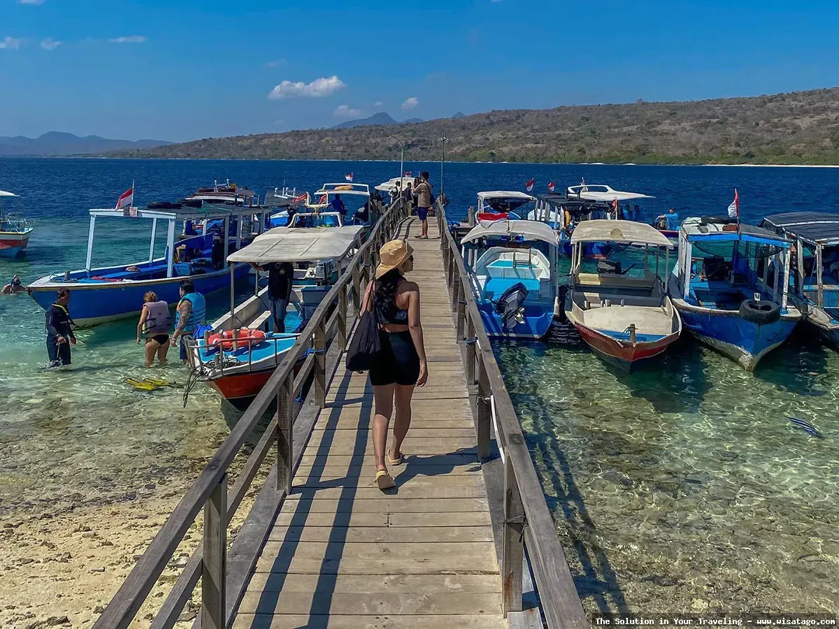 Pulau Tabuhan, surga selancar tersembunyi