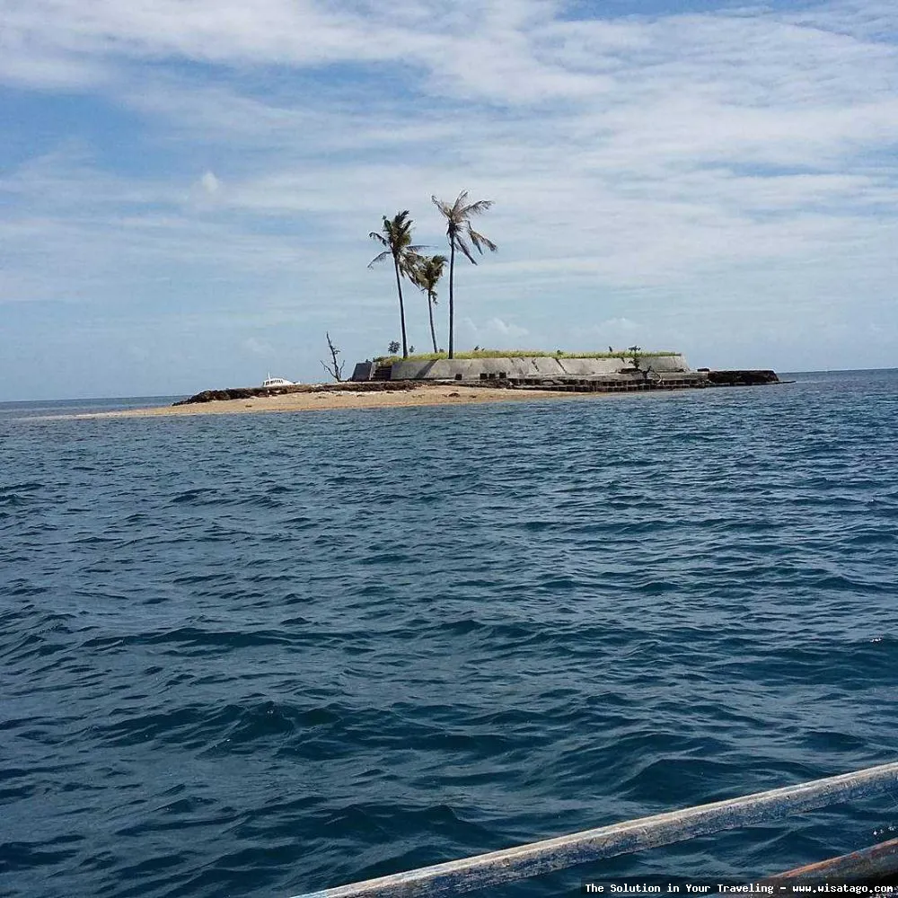 Pulau Tulang yang misterius dan unik