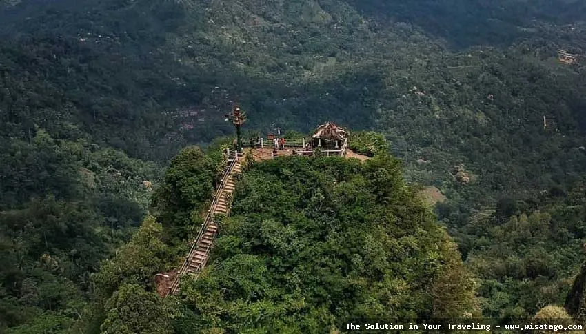 Puncak Suroloyo: pemandangan indah memukau