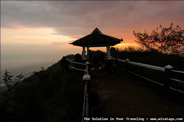 Puncak Suroloyo, pemandangan alam menakjubkan