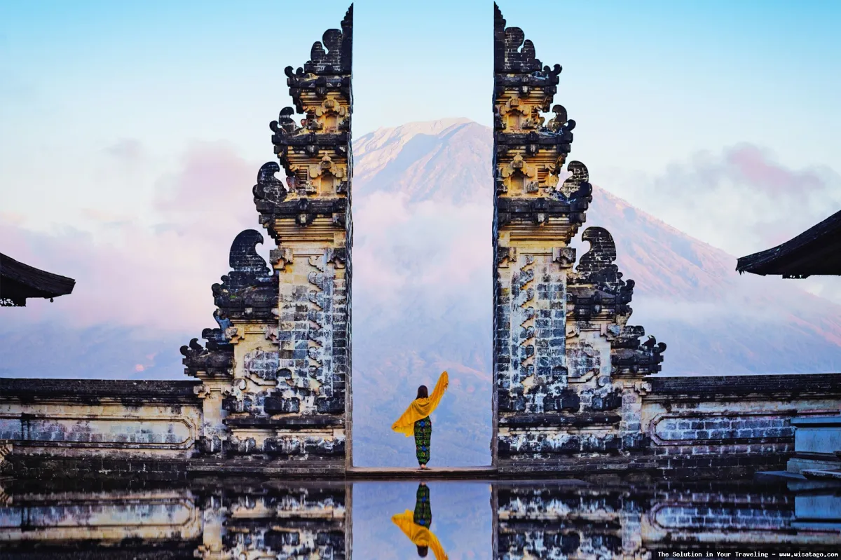 Pura Lempuyang Luhur yang megah memukau