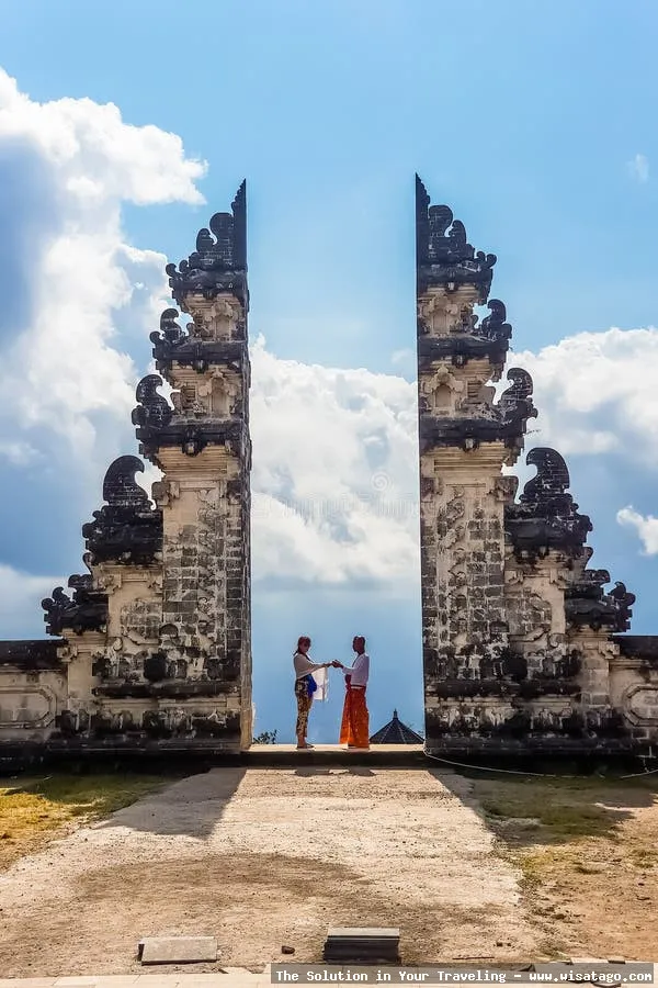 Pura Lempuyang Luhur, gerbang ikonik Bali