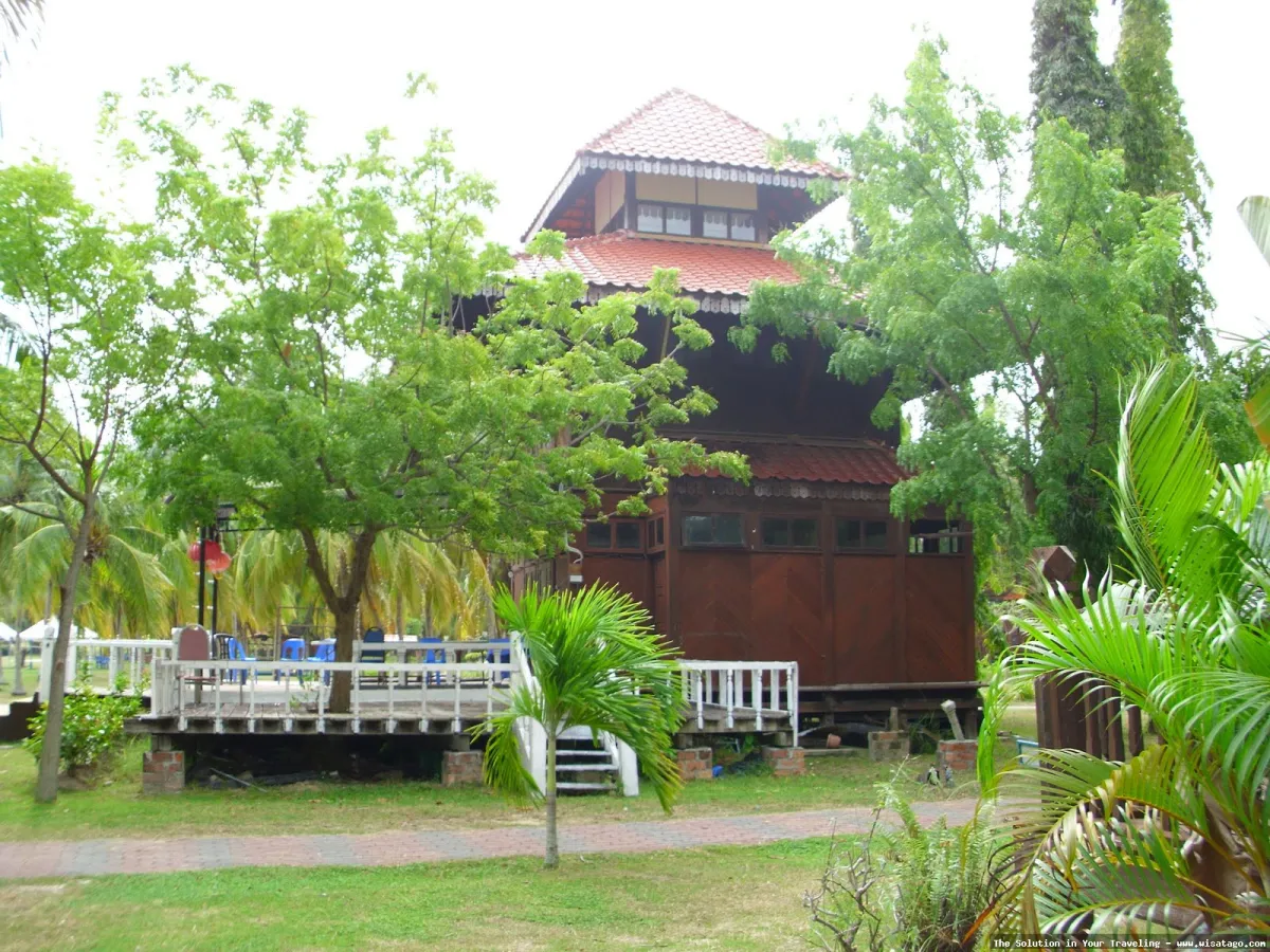 Rubiah Beach: pantai berpasir putih
