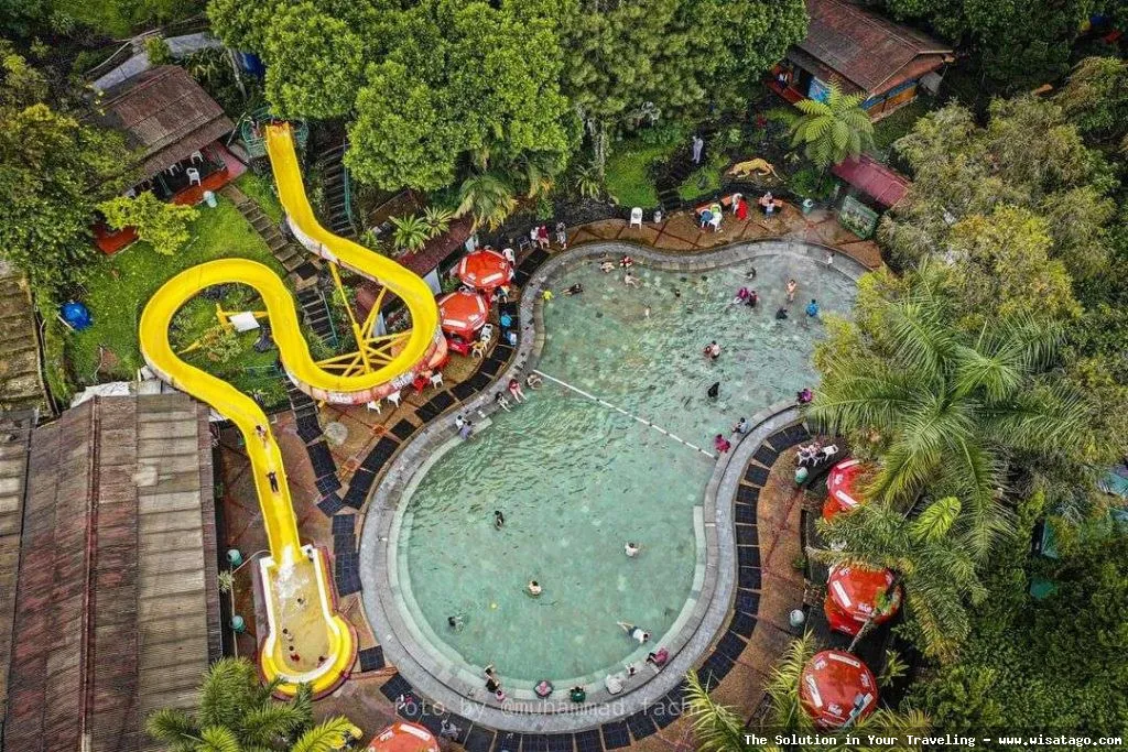 Sari Ater Hot Spring Resort: Tips, Harga Tiket, Kuliner, Lokasi, Fasilitas dan Spot Sari Ater Hot Spring Resort: Tips, Harga Tiket, Kuliner, Lokasi, Fasilitas dan Spot