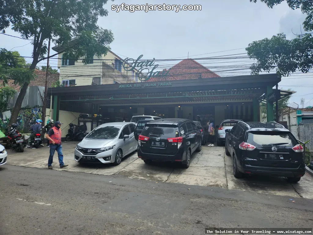 Sari Sari Bandung minuman segar legendaris