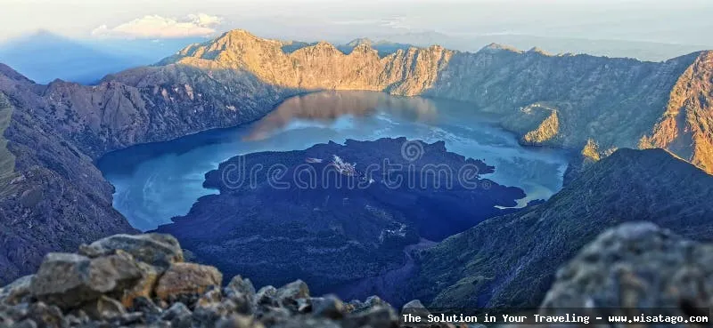 Segara Anak: Danau kawah Rinjani