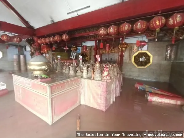 Sian Djin Ku Poh Temple megah.