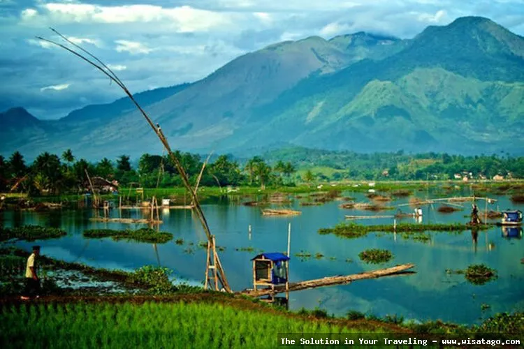 Situ Bagendit: keindahan danau alami