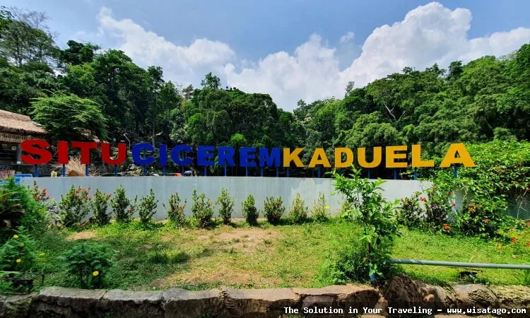 Situ Cicerem, danau yang sangat jernih