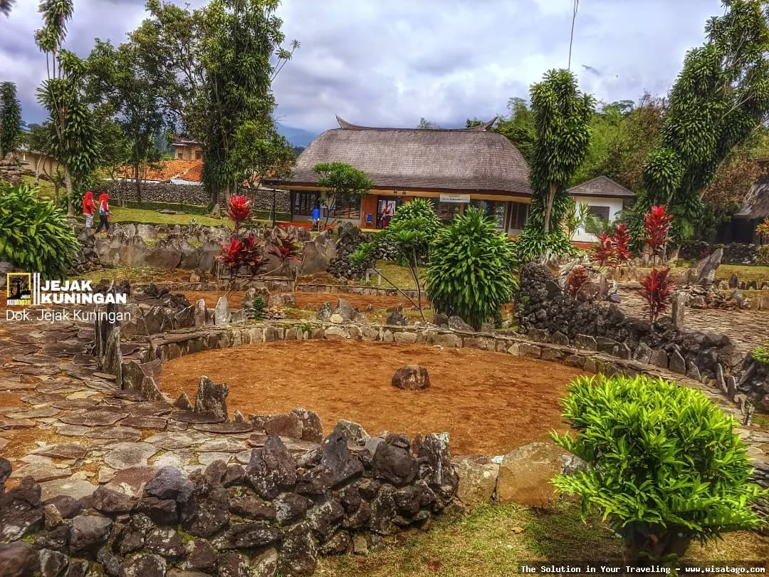 Situs Purbakala Cipari, artefak bersejarah