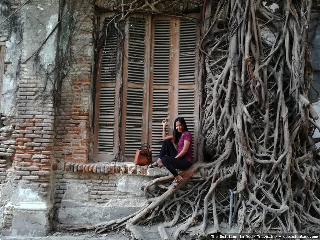 Spot foto instagramable dan menarik.