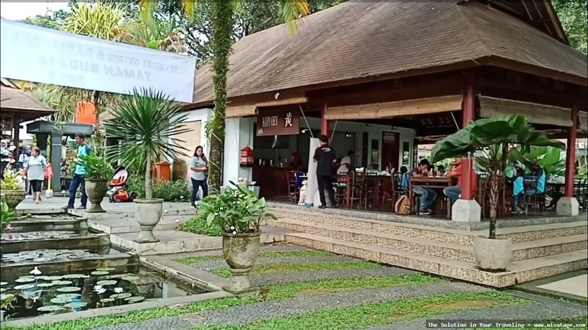 Taman Budaya Sentul City yang asri