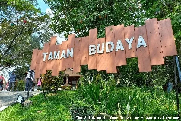 Taman Budaya Sentul City yang asri