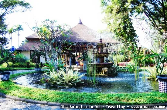 Taman Budaya Sentul City yang asri